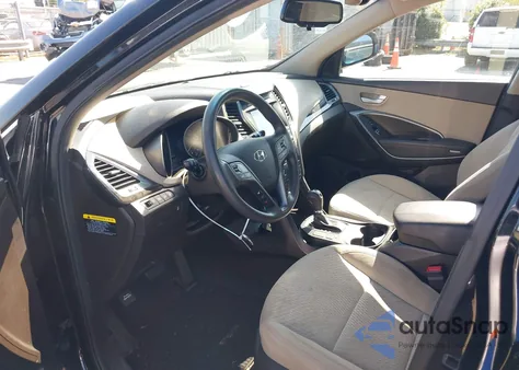 2017 Hyundai Santa Fe Sport 2.4L z USA, uszkodzony, nr VIN 5NMZUDLB3HH008962